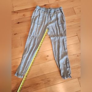 Jogger Style Women's Jean Size Medium